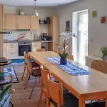 Holiday home Stunning In Neu Zauche Ot Caminche With Wifi *