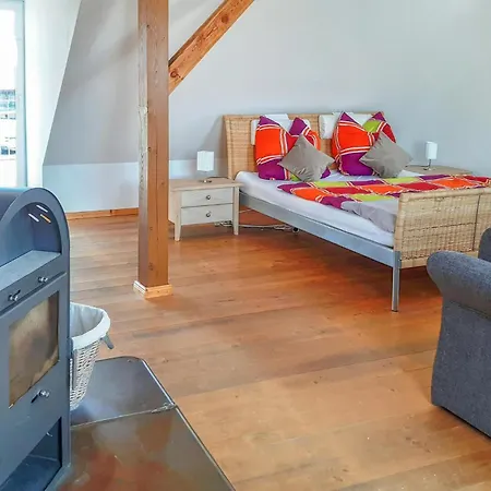 Stunning In Neu Zauche Ot Caminche With Wifi